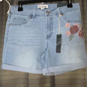 Jean shorts with pink floral designs